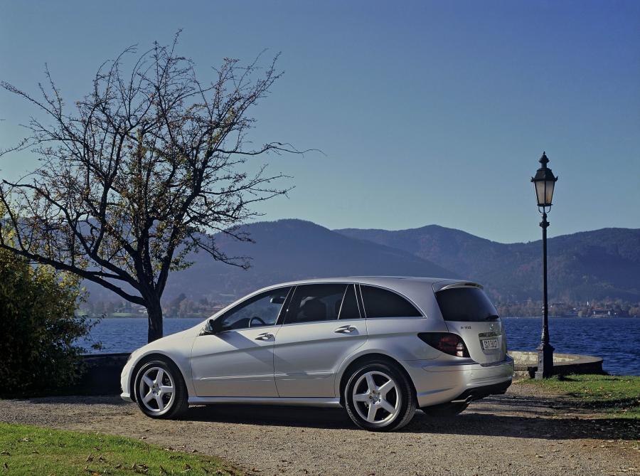 Mercedes-Benz R-Class 2006 года  (фото 126 из 331)